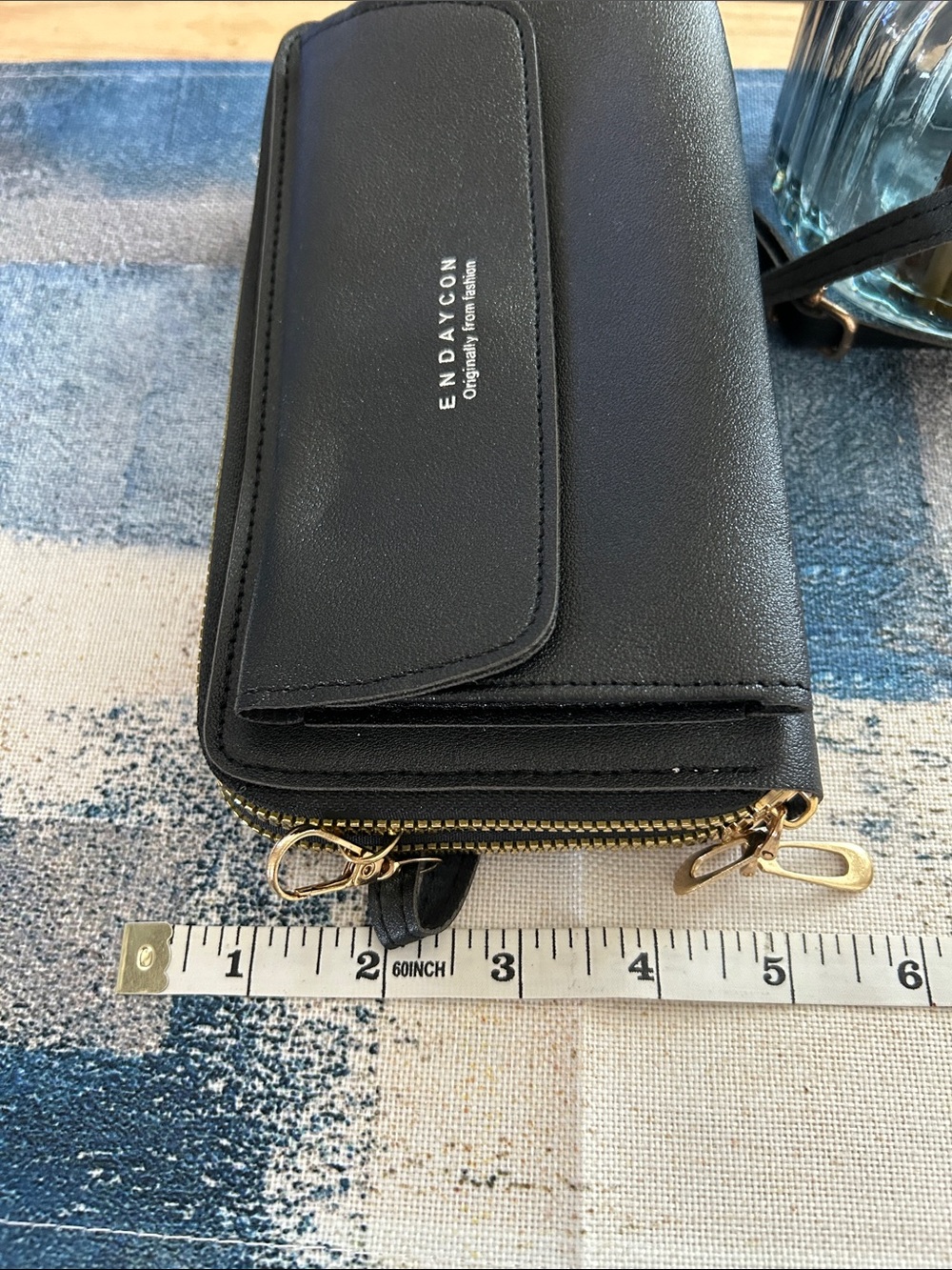 Black Crossbody Wallet Bag with Gold Hardware - NWOT - Picture 6 of 7